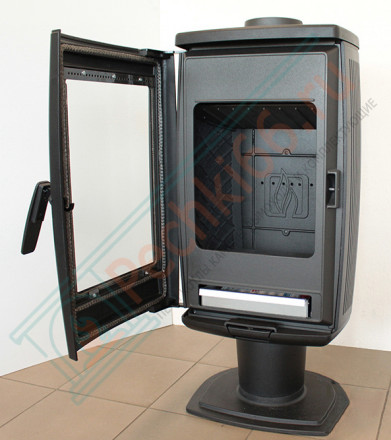 Чугунная печь-камин Aria черная (Plamen)